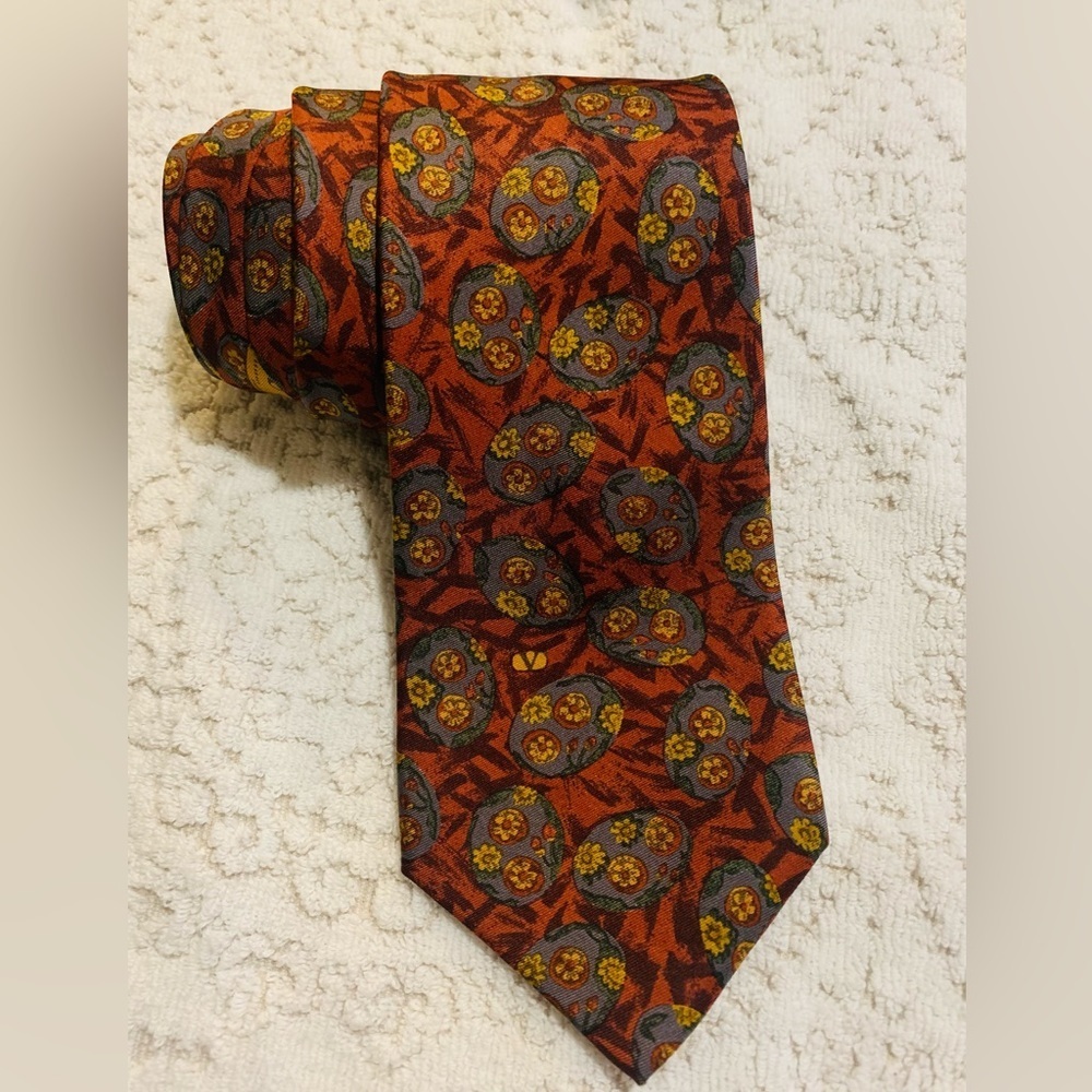 Valentino, 100% silk, made in Italy, men’s necktie NWT